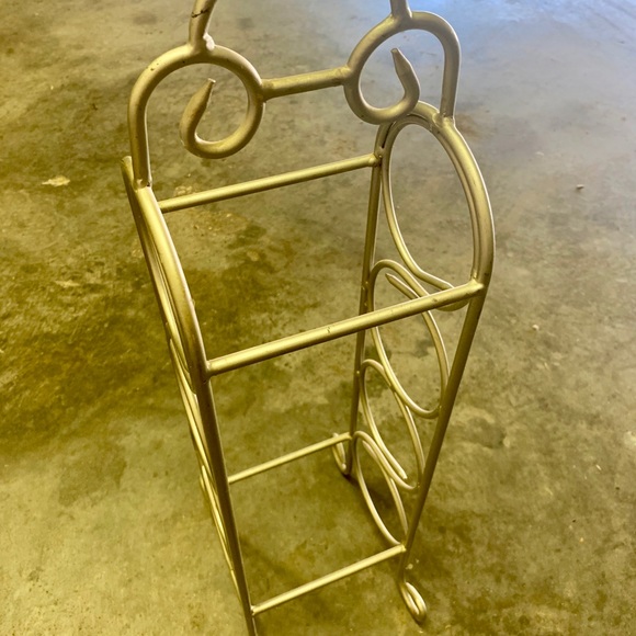 Wine Bottle Storage Rack - Picture 2 of 3